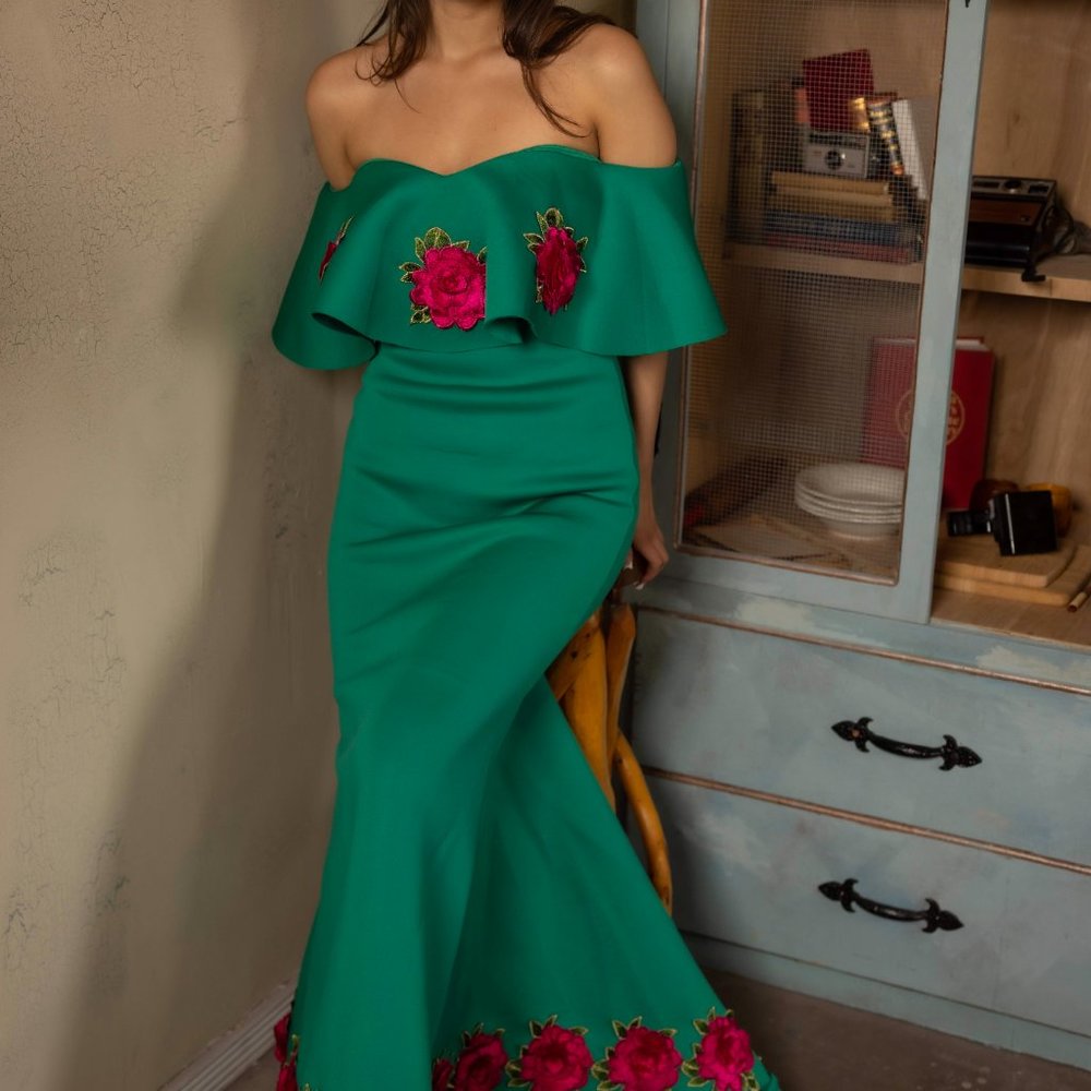 Mexican Dress - Picture 2 of 4